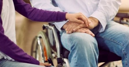KONAČNO LIJEPE VIJESTI! Za osobe sa 100-postotnim invaliditetom: Umjesto 403, naknade će biti do 700 KM