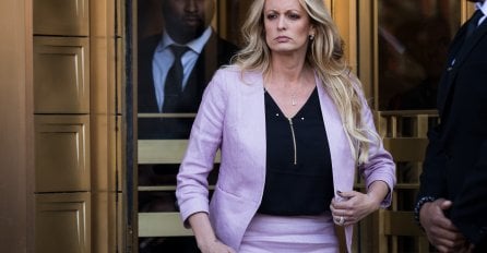 ANALIZA/Ko je Stormy Daniels i koja je njena uloga u Trumpovom slučaju?