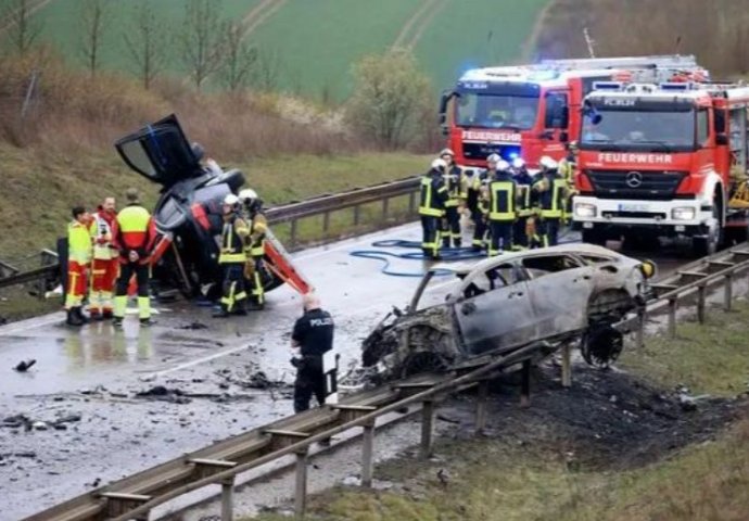 Detalji stravične nesreće u Njemačkoj: Poginulo pet 19-godišnjaka, vozač BMW-a bez dozvole