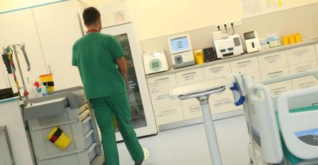 Ljekar psuje baku u bolnici u Vranju, unuk otkrio šta se tačno dogodilo