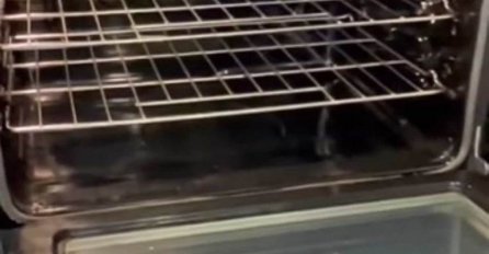 Ubacite 1 sitnicu u rernu i ujutru će biti kao nova: Uklonite svu masnoću bez ribanja i hemikalija