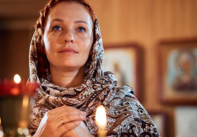 SUTRA SE SLAVE BLAGOVIJESTI: Vjeruje se da žene sutra nikako ne smiju da urade ove 2 stvari