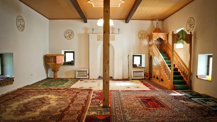 dzamija-umoljani9463