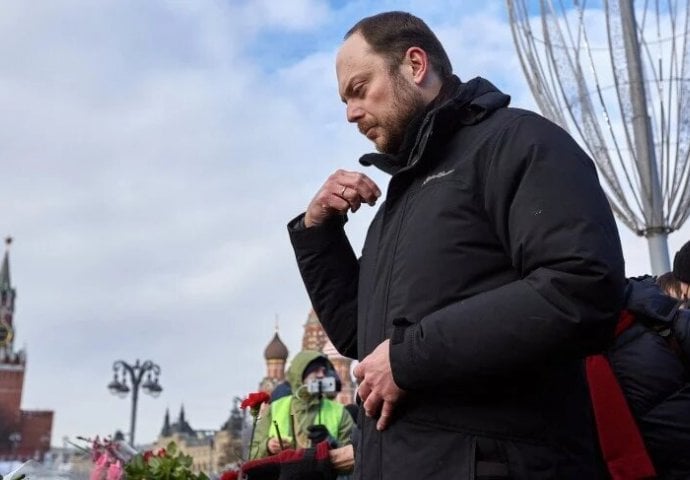 Istaknuti ruski opozicioni političar Vladimir Kara-Murza mogao bi dobiti 25 godina zatvora jer je "počinio izdaju" kritizirajući rat u Ukrajini