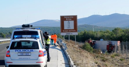 VOZAČ TEGLJAČA ANĐEO ČUVAR! Nevjerojatna hrabrost na autocesti A1: Svojim tijelom spasio unesrećene motocikliste