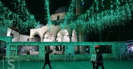 Poziv za postače: Na Baščaršiji u petak organizovan besplatan iftar