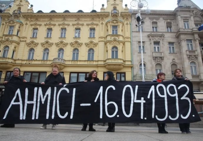 Zagreb: Protest i prisjećanje na 116 ubijenih u Ahmićima