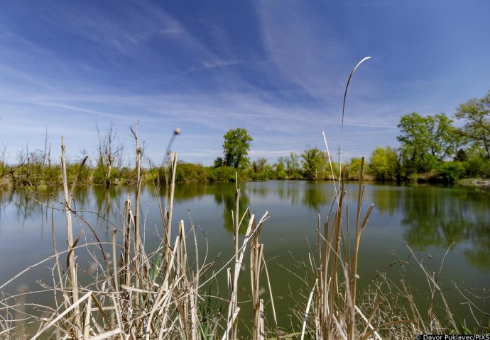 Na internetu osvanuo zanimljiv oglas, čovjek odlučio prodati jezero: 'Ne, nije riječ o šali'