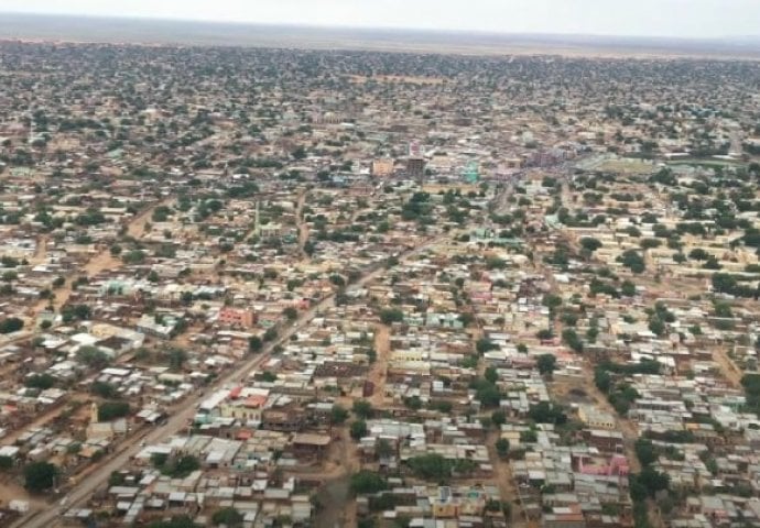 Sukob u Sudanu već se proširio i na Darfur - traju žestoki obračuni između vojske i RSF-a