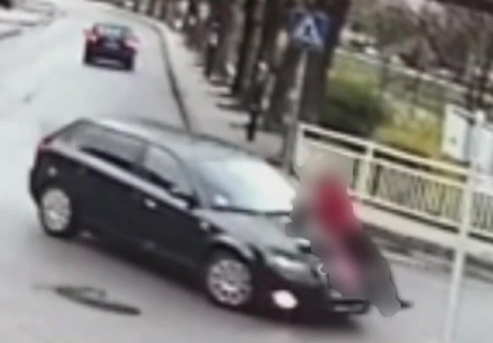 UZNEMIRUJUĆE, TRENUTAK KAD AUDI UDARA ŽENU PJEŠAKA U PRIJEPOLJU: Pokosio je nasred ulice i POBJEGAO! "Samo ju je POKUPIO" (VIDEO)