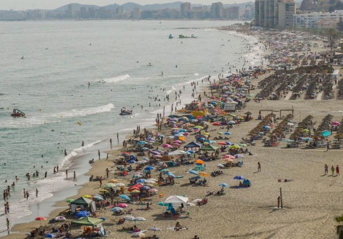 ONI GORE KAO U PAKLU - NEZAPAMĆENE VRUĆINE! Ova popularna evropska destinacija bi mogla da doživi REKORDNU TEMPERATURU