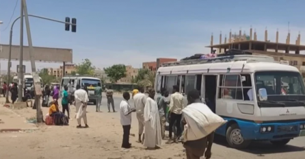 Sukob u Sudanu stvara veliki pritisak na susjedni Čad: tisuće pješice prelaze granicu, a tamo se već od prije izbijanja ove krize nalazi 600.000 sudanskih izbjeglica