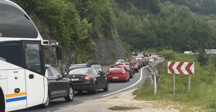 Prvomajski praznik se završava: Gužve na magistrali Mostar-Jablanica 