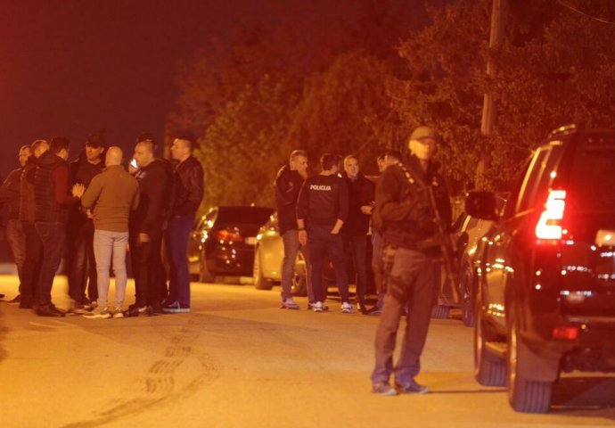 IZVRŠENO SEDAM HITNIH OPERACIJA, JEDNA JE BILA USPJEŠNA: Zna se u kakvom su stanju povrijeđeni u URGENTNOM CENTRU, UPUĆEN I HITAN APEL!