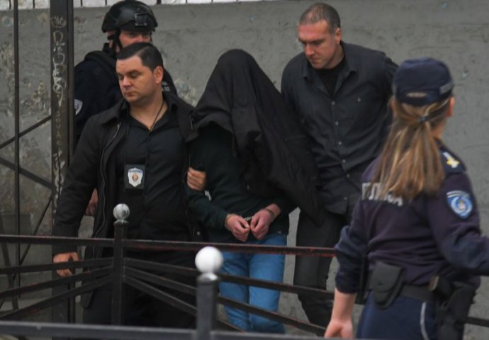 OGLASILA SE ADVOKATICA OCA DJEČAKA (13), IMA JEDNU MOLBU: "Otac je tek saznao razmjere katastrofe u školi"