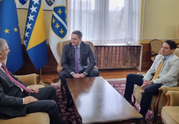 Razgovarali Bećirović i Radončić: Jačanje bh. ekonomije je u interesu svih građana i naroda