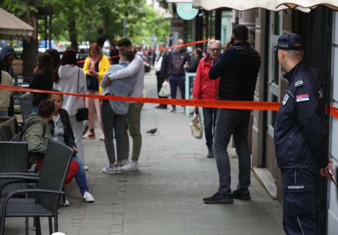 PREKO 30 POZIVA DNEVNO ZBOG MASAKRA NA VRAČARU: Ovo su pitanja koja NAJČEŠĆE postavljaju RODITELJI, BAKE i DEKE!