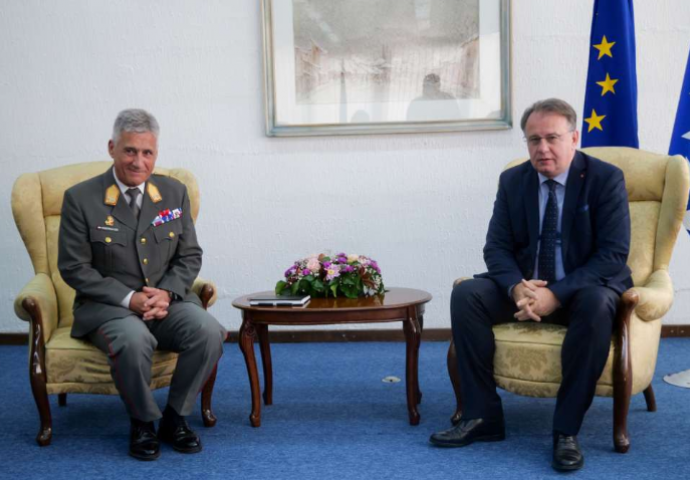 Premijer Nikšić razgovarao sa komandantom EUFOR-a u našoj zemlji