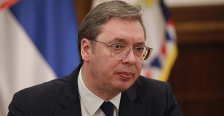 Vučić: Za koji dan više neću biti predsjednik stranke, idemo i na izbore u septembru, biće još zanimljivih odluka 26. maja