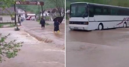 Zbog obilnih padavina došlo do izlijevanja Une: Na snazi narandžasto upozorenje, zatvoren put prema Štrbačkom buku