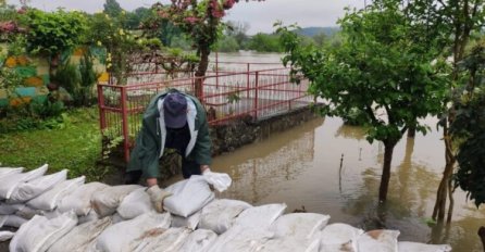 Hrvatska pred vrhuncem vodenog vala, Kupa i Korana prešle osam metara