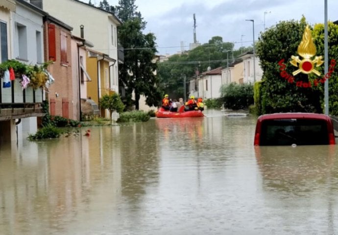 Poplave pogodile i druge dijelove Evrope: Troje mrtvih na sjeveru Italije