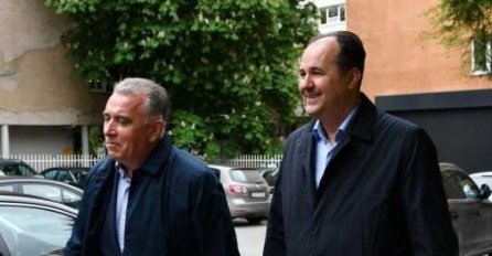 Ovo su zaključci Predsjedništva SDA nakon višesatne sjednice - samo tri rečenice