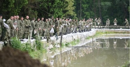 Rastu Kupa i Sava, Sisak i Petrinja danas očekuju najviši vodni val