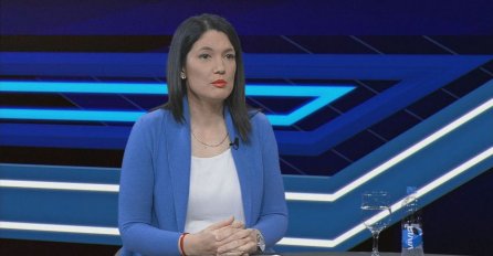 Trivić: Dodikovo srbovanje sa podignuta tri prsta je šatorska, a ne nacionalna politika