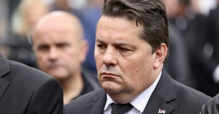 Stevandić ide u Rusiju, njegova stranka organizuje autobuse na Vučićev skup