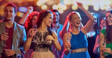 Koliko roditelje košta matursko veče: Za noć glamura izdvaja se i iznos prosječne plate
