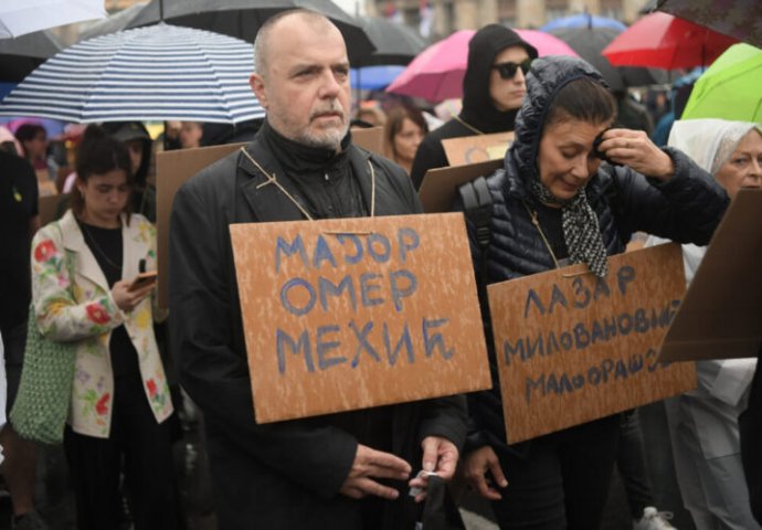 “Major Omer Mehić”: Šta znači poruka Nikole Koje na protestima u Beogradu?