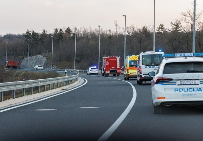 Trojica riječkih policajaca koji su brutalno pretukli vozača osuđeni na zatvor