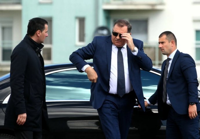 Dodik odgovorio američkom ambasadoru u BiH: "Mijenjajte oružje za zastrašivanje"