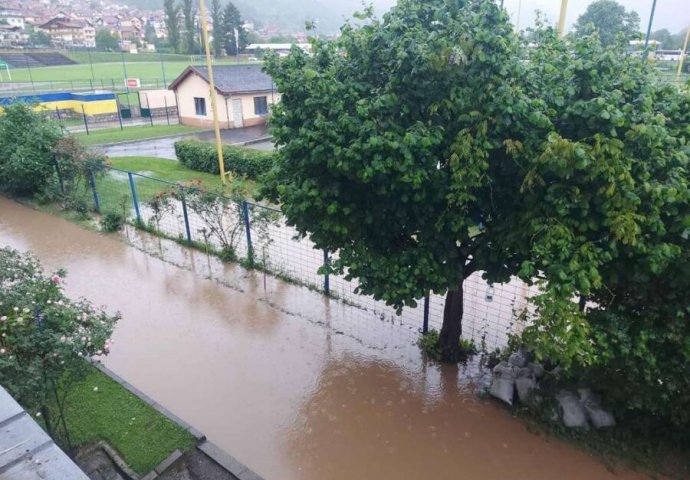 Nevrijeme zahvatilo Goražde: Kiša napravila brojne probleme