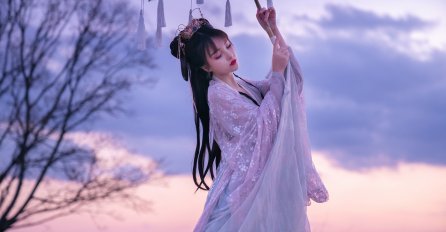 Kineski astrolozi tvrde da će ova 3 znaka u junu 2023. imati novca kao blata, a ni ljubavi im neće faliti