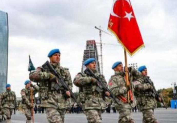 Na zahtjev NATO-a: Jedinica turske vojske na putu prema Kosovu