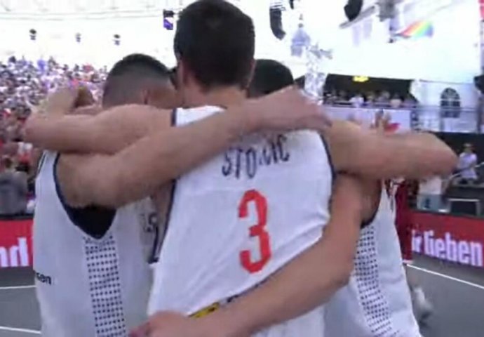 KOŠ ZA TITULU SVJETSKOG PRVAKA: Pogledajte kako su srpski basketaši napravili NAJLUĐI PREOKRET u istoriji basketa (VIDEO)