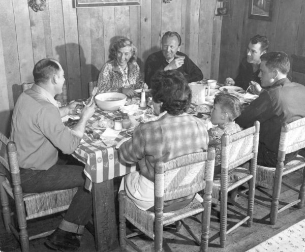 106557-porodica-u-jugoslaviji-ff