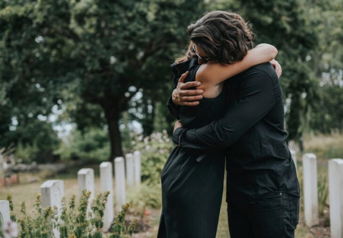 NAKON MISTERIOZNOG NESTANKA, MUŽ JOJ JE PROGLAŠEN MRTVIM: 23 godine kasnije zanijemila je od ŠOKA, desio se neviđen OBRT