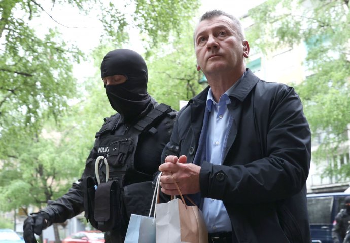 Proširena istraga protiv Hadžibajrića, odbrana traži kućni pritvor