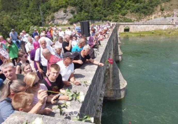 Godišnjica ‘Živih lomača’ u Višegradu: Još uvijek se traga za 467 osoba