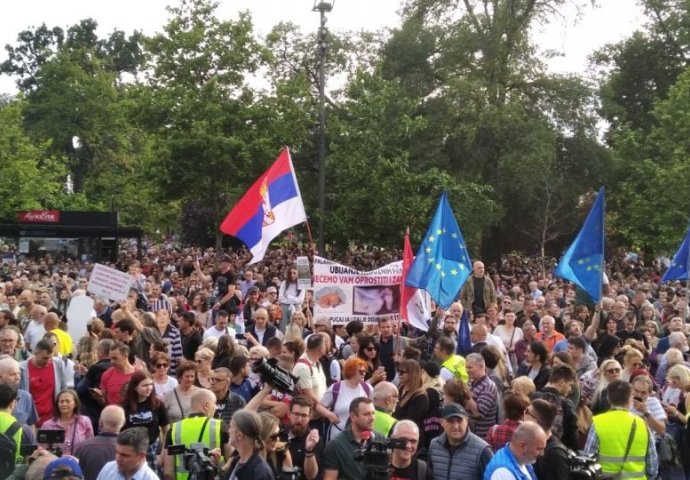 Građani sedmi put protestuju protiv nasilja u Beogradu