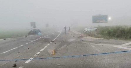 Teška saobraćajna nesreća kod Viteza: Poginula jedna osoba, pet povrijeđeno