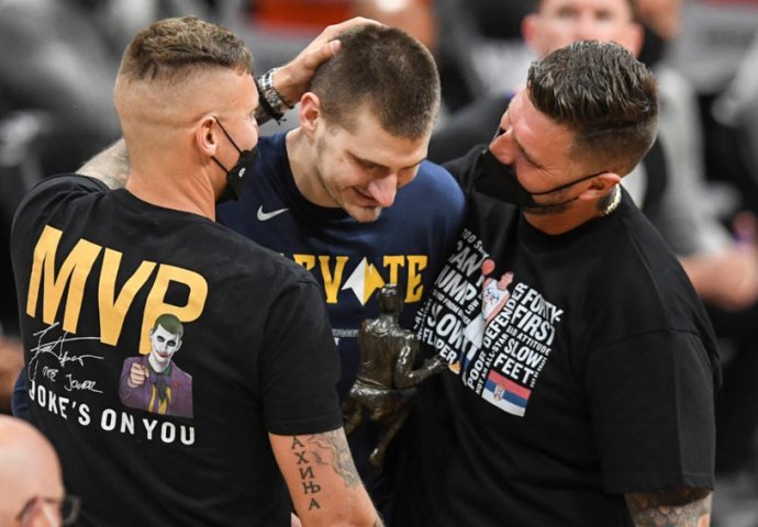 KO JE NEMANJA JOKIĆ, BRAT NAJVEĆEG KOŠARKAŠA? Lud za tetovažama, važi za LJEPOTANA, a bio je u braku s Amerikankom