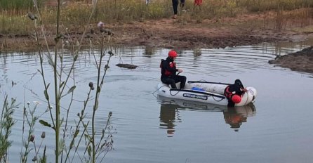 TIJELA SESTRE (17) I BRATA (14) IZVUČENA IZ VODE U ATARU SELA RESINAC: Tragedija kod Prokuplja, nestali u rupama na gradilištu