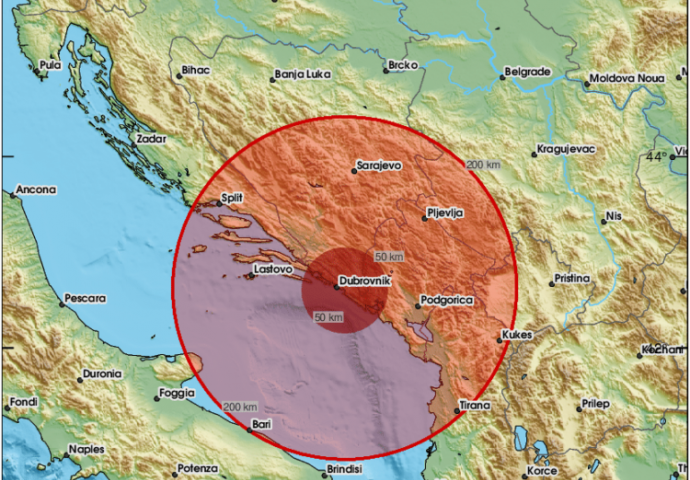JAK ZEMLJOTRES U DUBROVNIKU: Ljudi preplašeni skakali iz kreveta