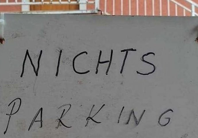 NATPIS O ZABRANI PARKIRANJA NASMIJAO LJUDE: Morate pogledati šta su napisali na kraju obavijesti (FOTO)