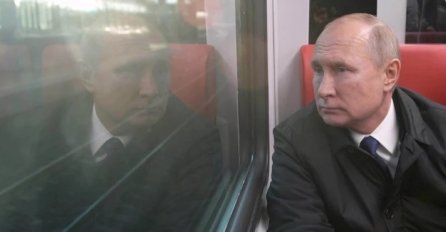 (FOTO) PLANETA ZANIJEMILA: Isplivale fotografije Putinovog voza, jedna stvar svima upada u oči!