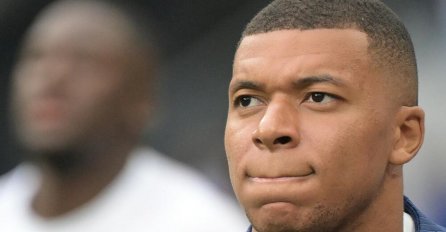 SENZACIJA STOLJEĆA I ŠOK U MADRIDU: Mbappe ih odbio, majčin san je jači od novca?